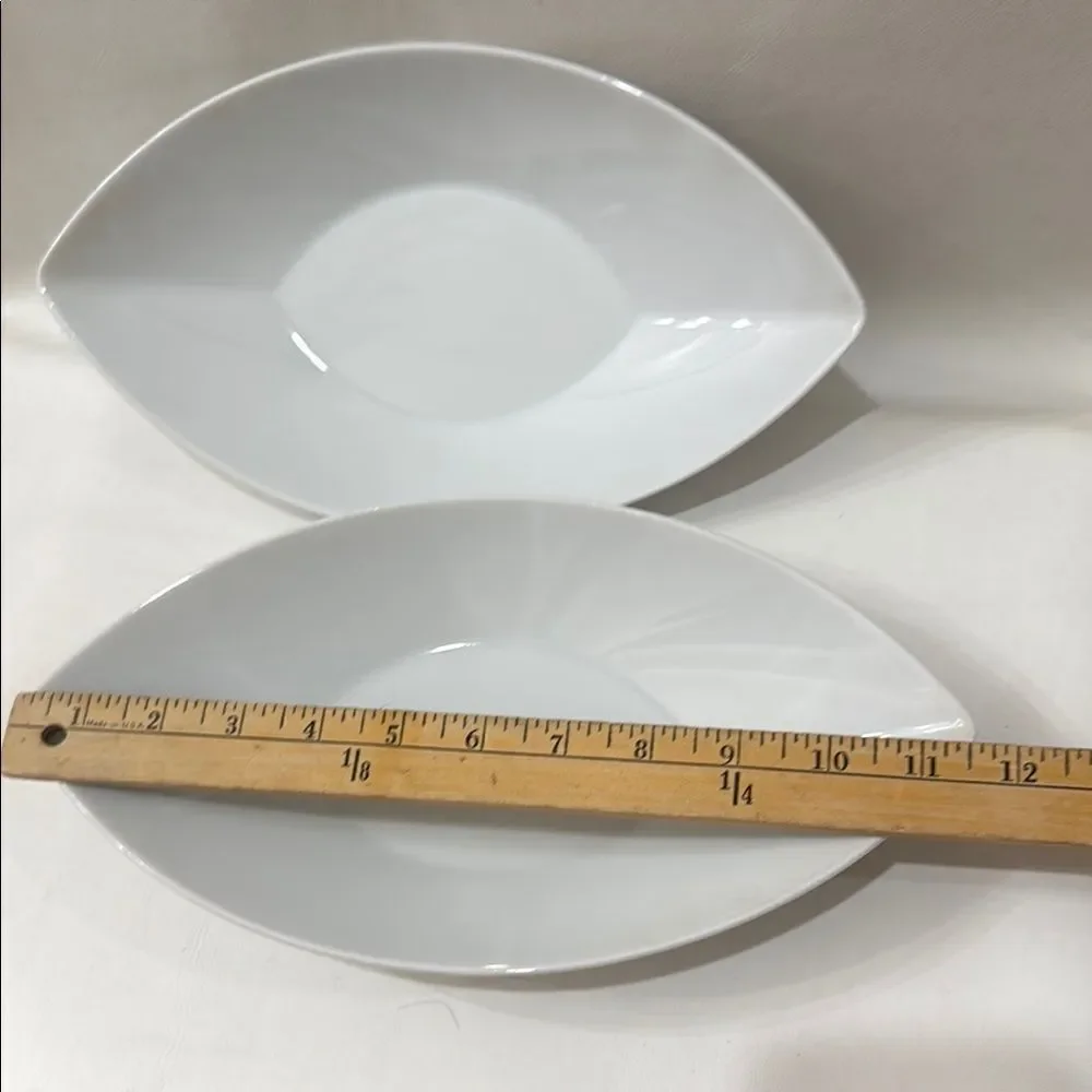 Rosenthal White Porcelain Modern Serveware Plates Dishes Germany Epoque Set Of 2